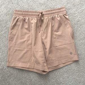 MONDETTA
OUTDOOR
PROJECT® women’s hiking shorts size S